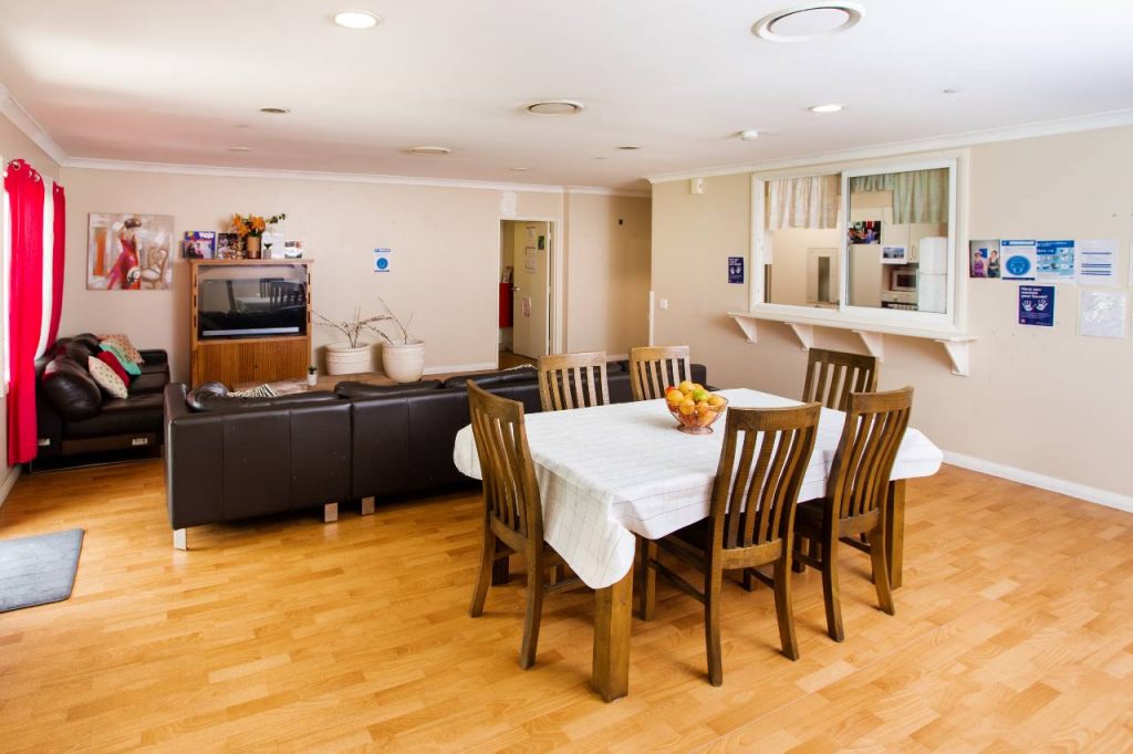 SIL004_LR_Granville_Dining_Living Area-5571