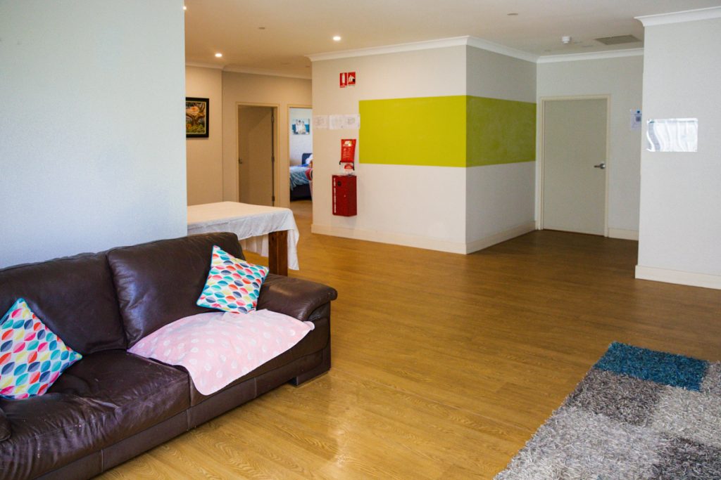 SIL009 Lurnea-LR-Common Area 1-4879