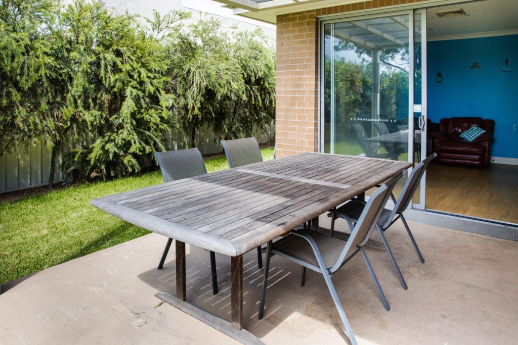 SIL009 Lurnea-LR-Shared Outdoor Areas -4785