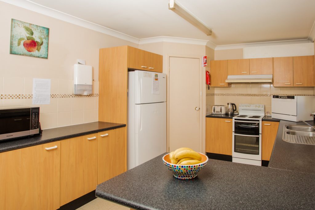 SIL013-LR-Waratah-Kitchen-7863