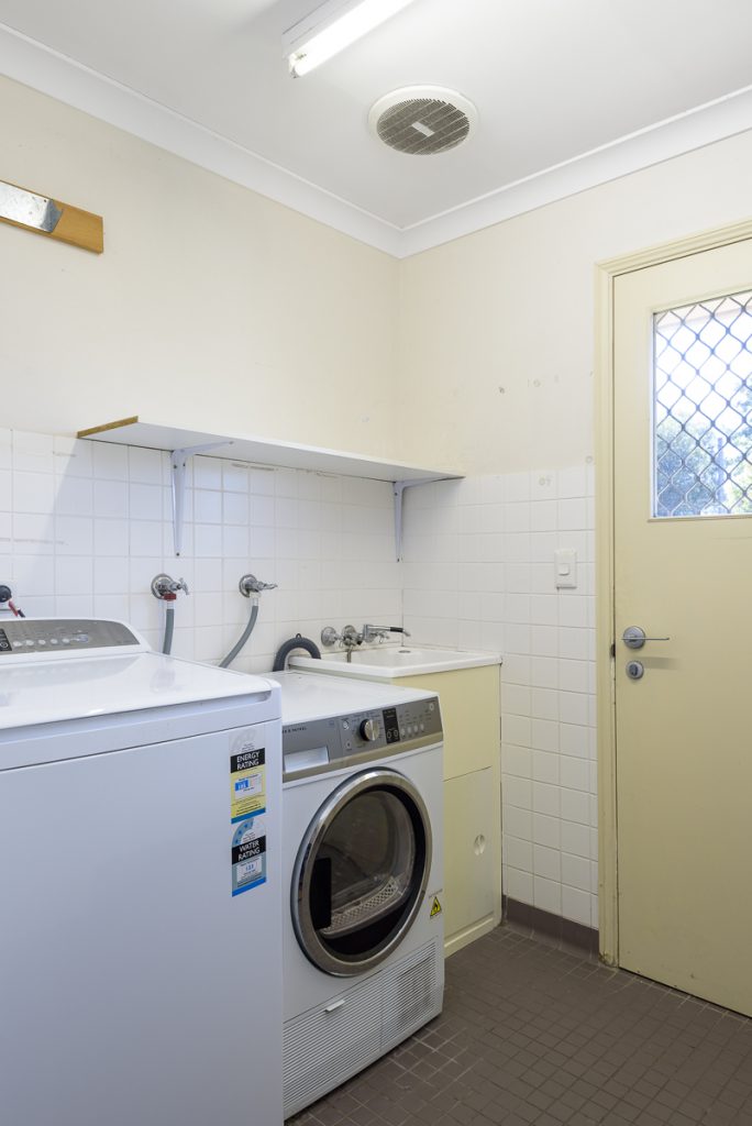 18-SILL021_LR_bellbird_shared laundry