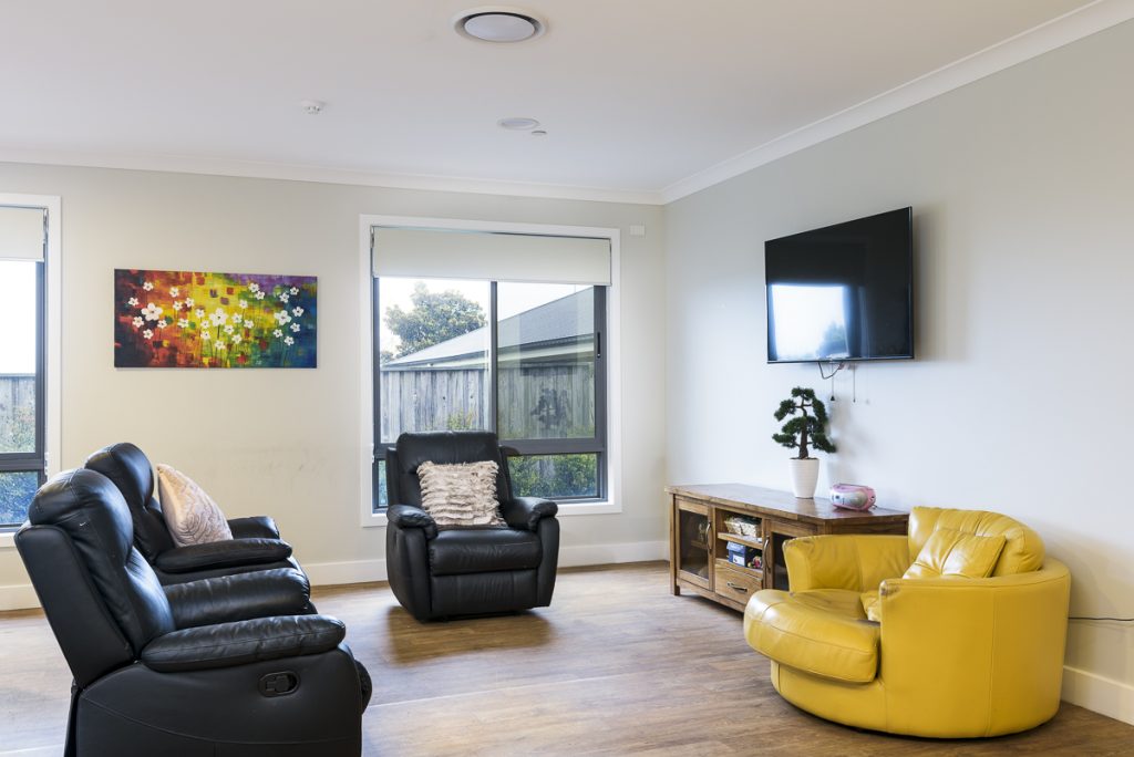 SIL036_LR_bolwarra heights_shared living room_1