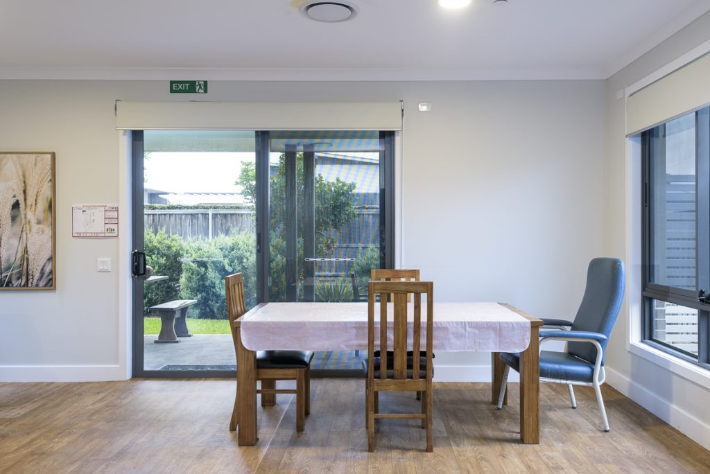 SIL036_LR_bolwarra heights_shared living room_2