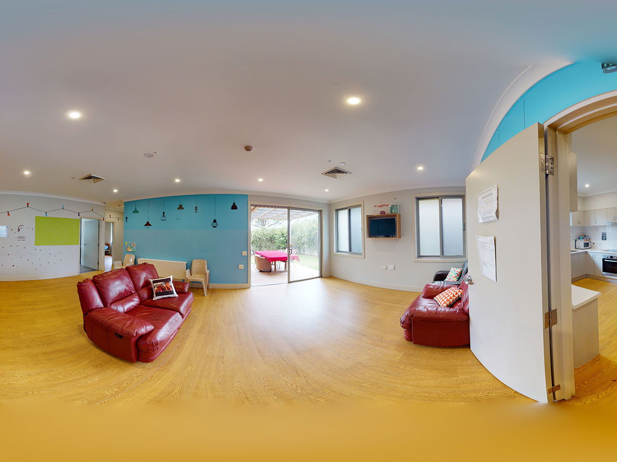 SIL009-106-Hill-Rd,-Lurnea-3D-livingarea1