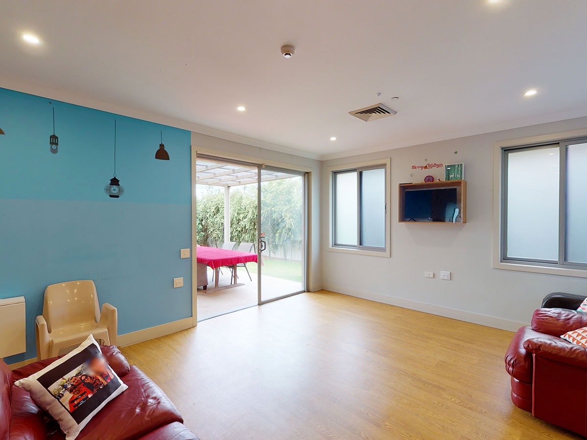 SIL009-106-Hill-Rd,-Lurnea-3D-livingarea3