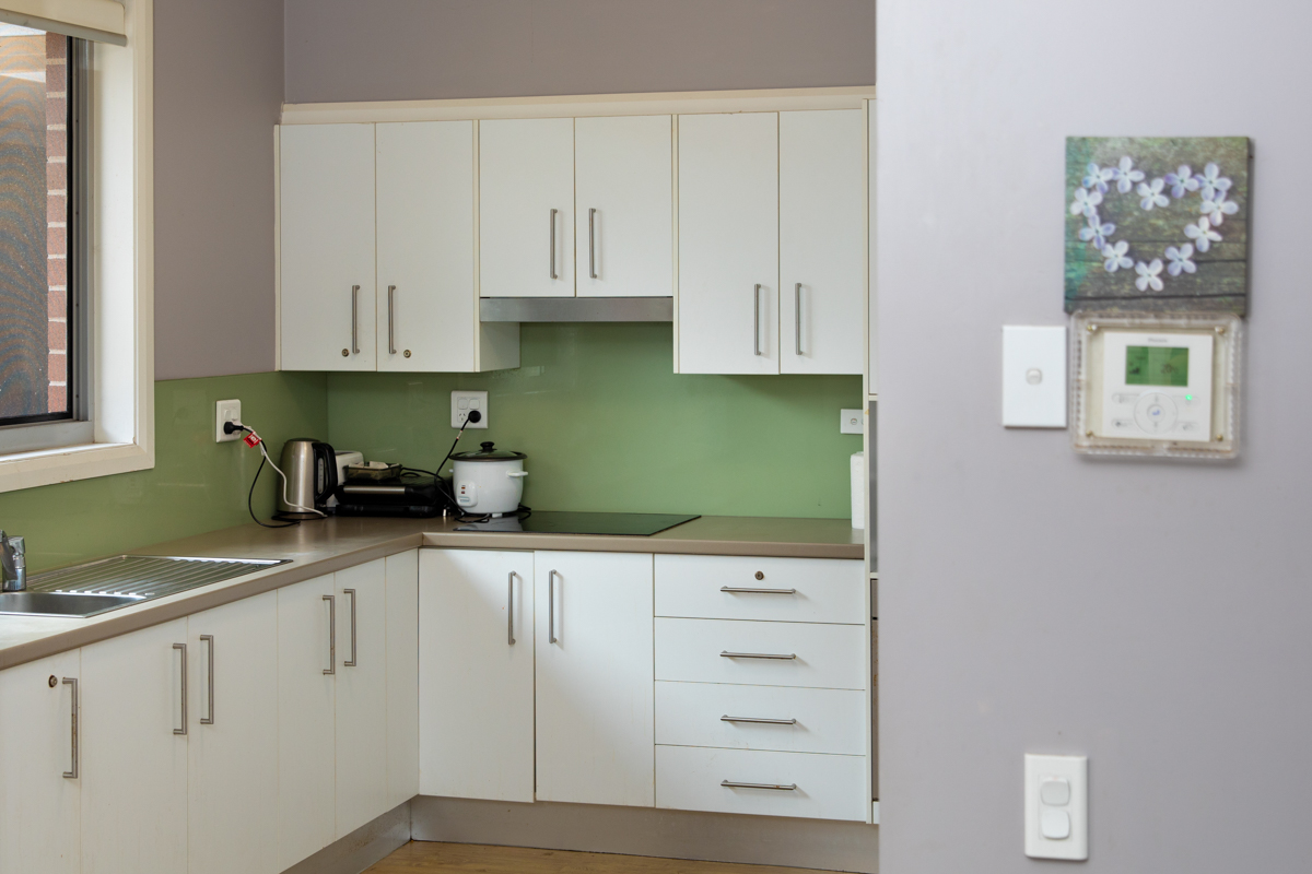 SIL008_Mt Druitt - Apartment 4 - Kitchen-4538