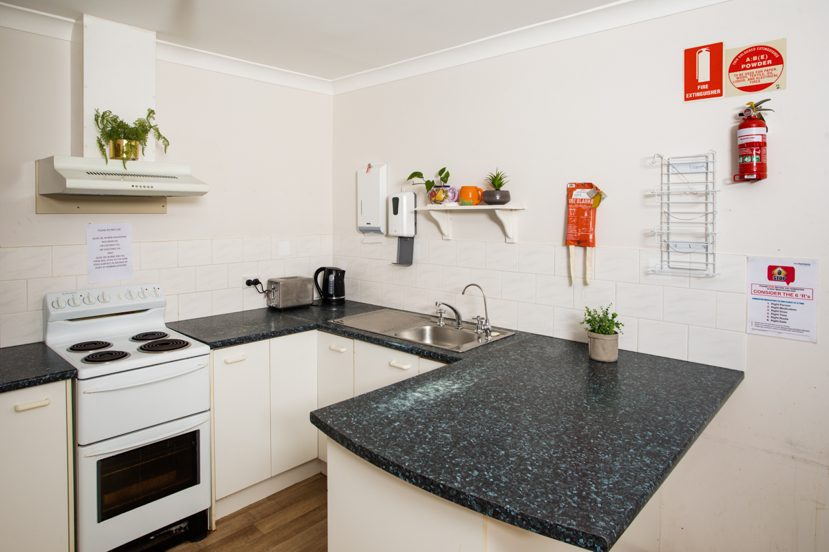 SIL024_LR-Kanwal-Duplex 2 _Kitchen-8618