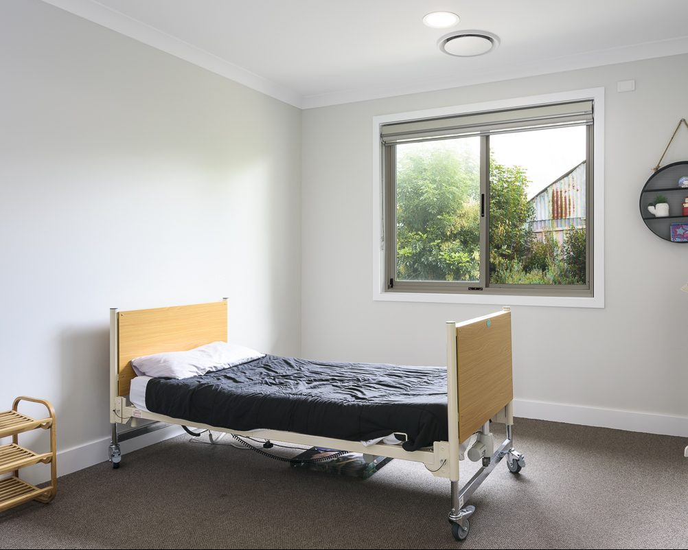 17-SILL039_LR_holmesville_bedroom 5