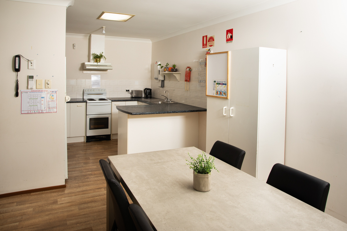 SIL024_LR_Kanwal_Duplex 2_dining living area 1