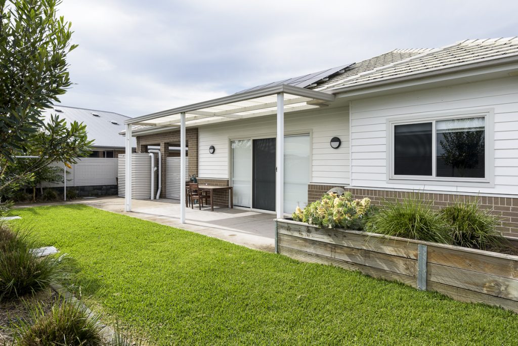 SILL038-LR-fletcher-yard