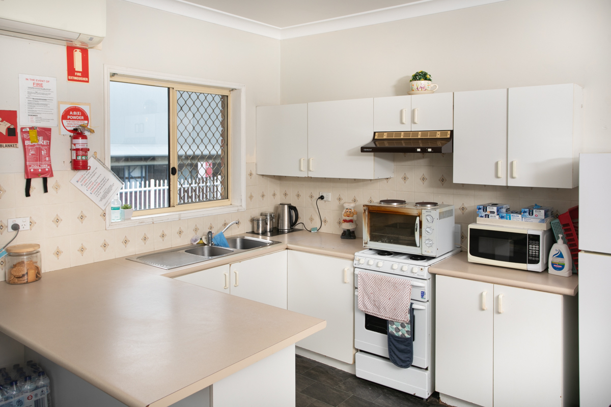 SIL030_LR__Broadmeadow_Kitchen