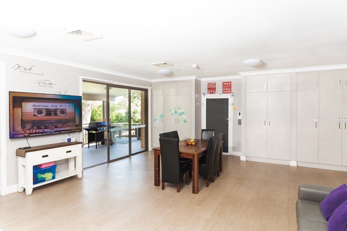 SIL022_LR_Maitland_living area 1