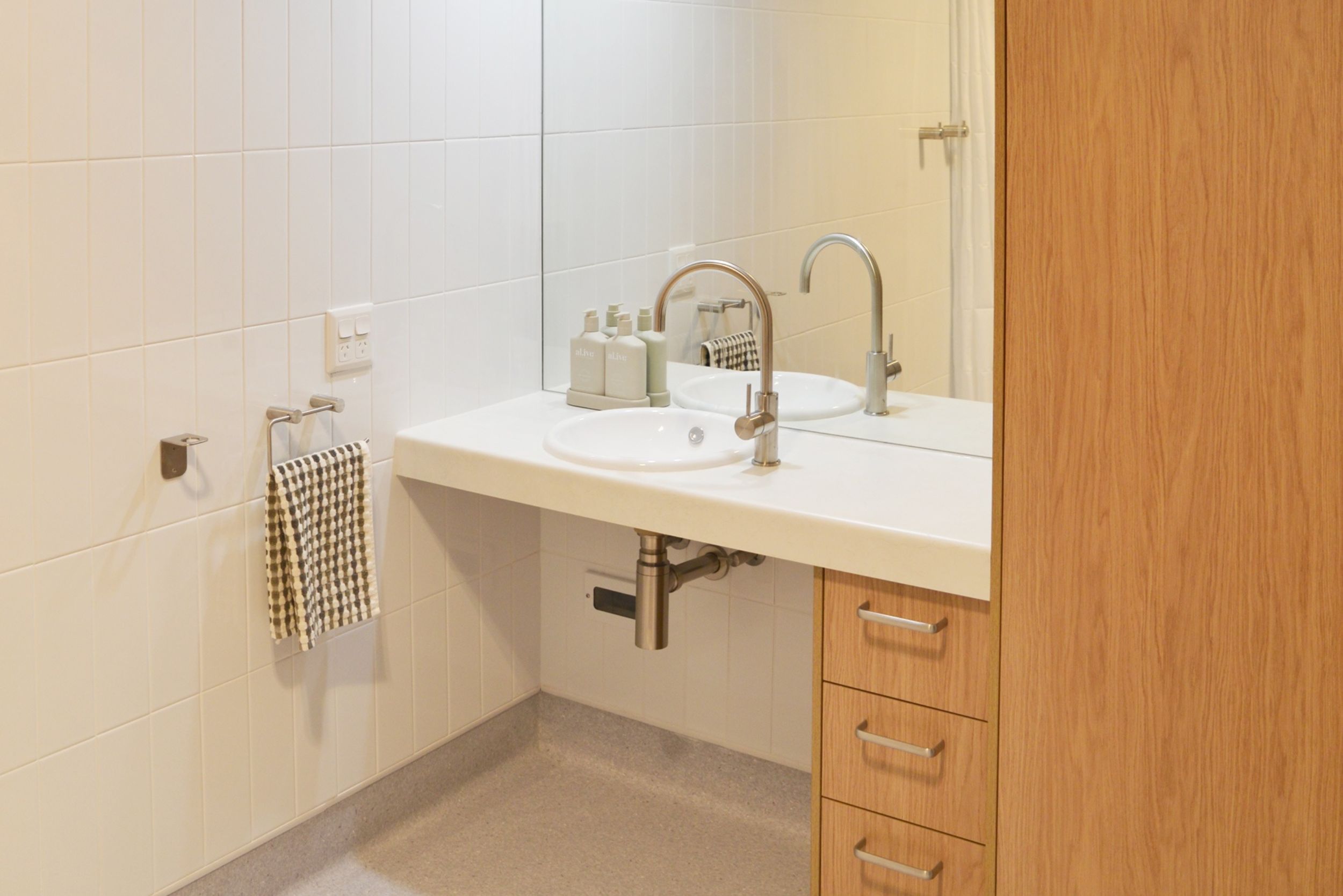 Untitled (2500 x 1669 px)