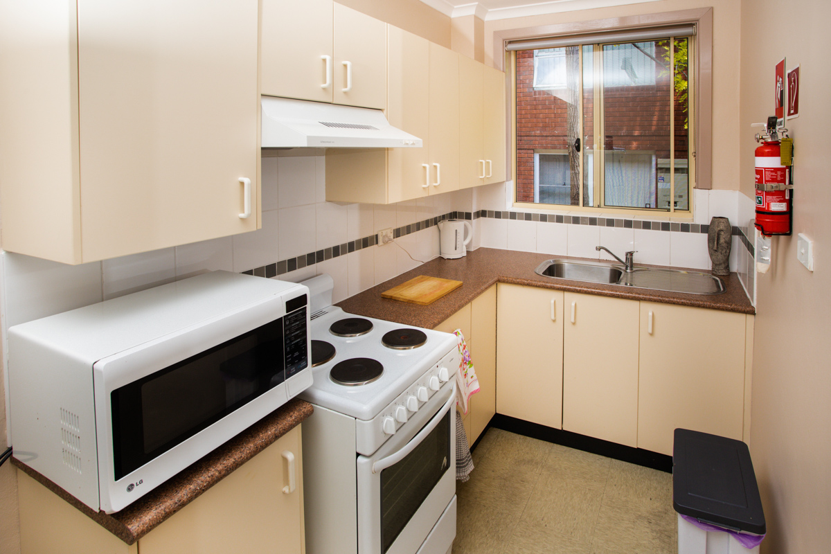 SIL007-LR-Lidcombe_Unit 2-5