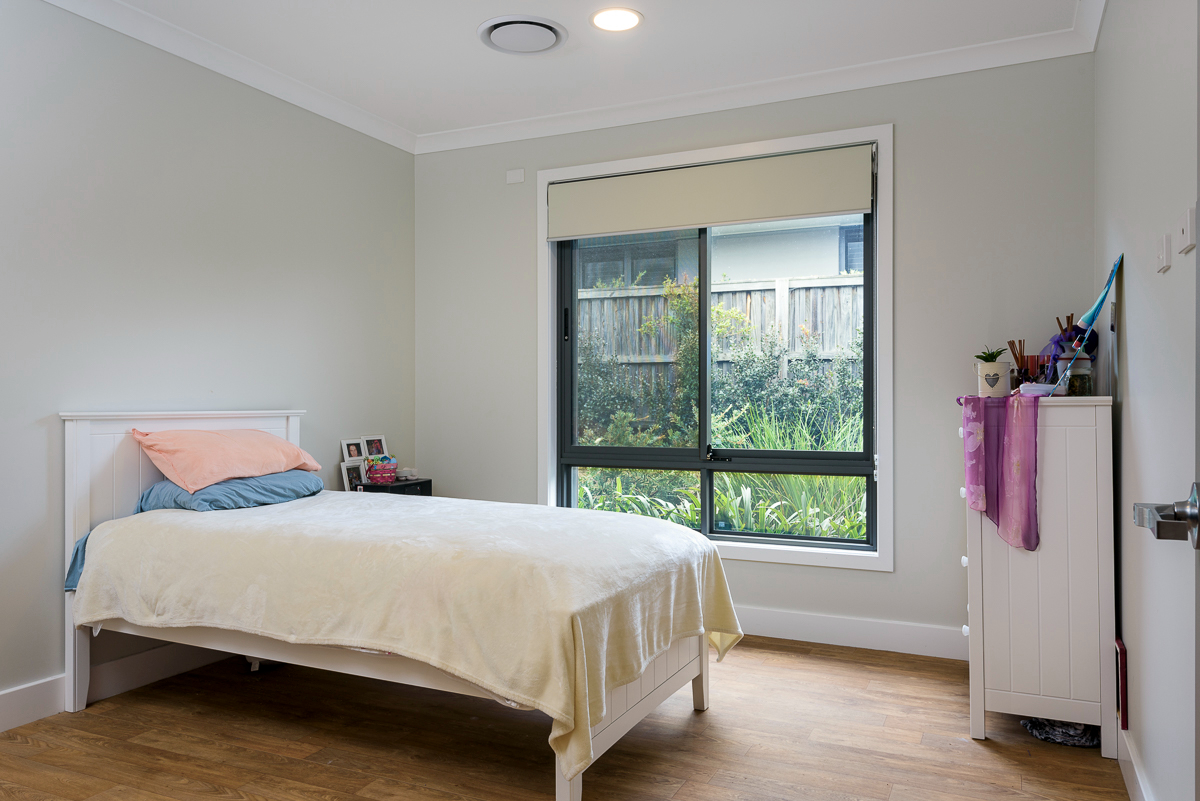 SIL036_LR_bolwarra heights_bedroom3_1