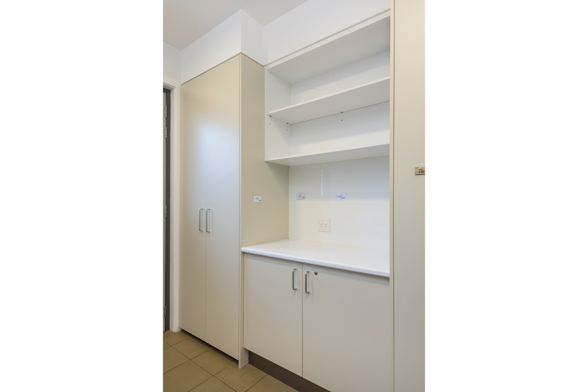 SIL036_LR_bolwarra heights_shared laundry_2